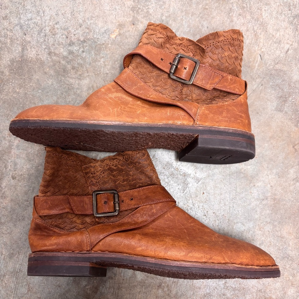 Trask Ankle Leather Booties Brown Western Cowgirl Distressed Womens 7 - Picture 11 of 12